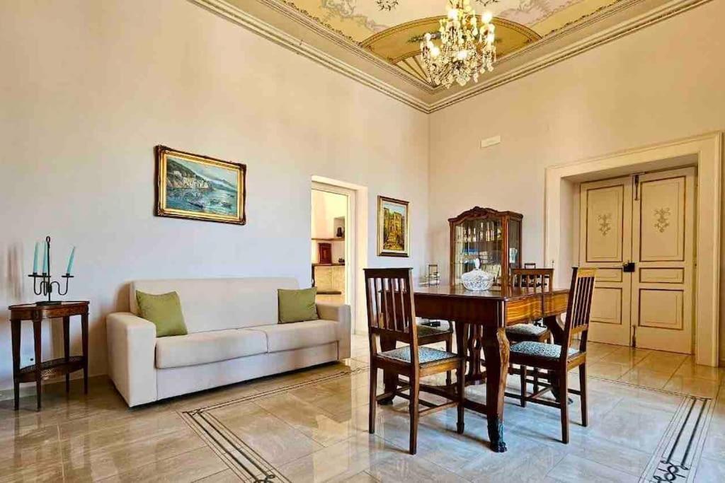 Villa Storica Ангри Екстериор снимка
